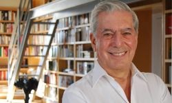 رحيل الكاتب البيروفي ماريو فارغاس يوسا الفائز بجائزة نوبل للأدب